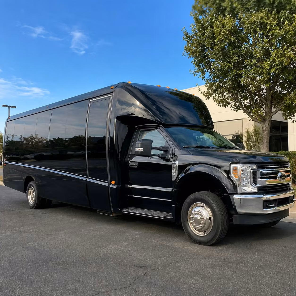 omaha 18 passenger minibus rental
