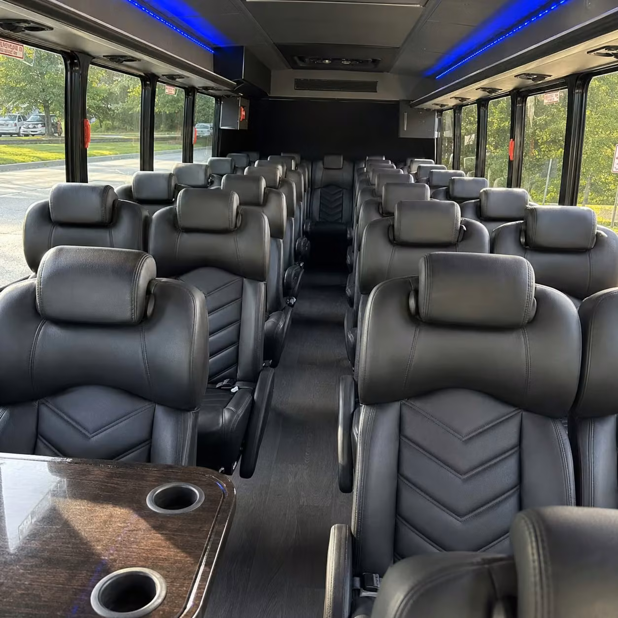 omaha 25 passenger minibus rental