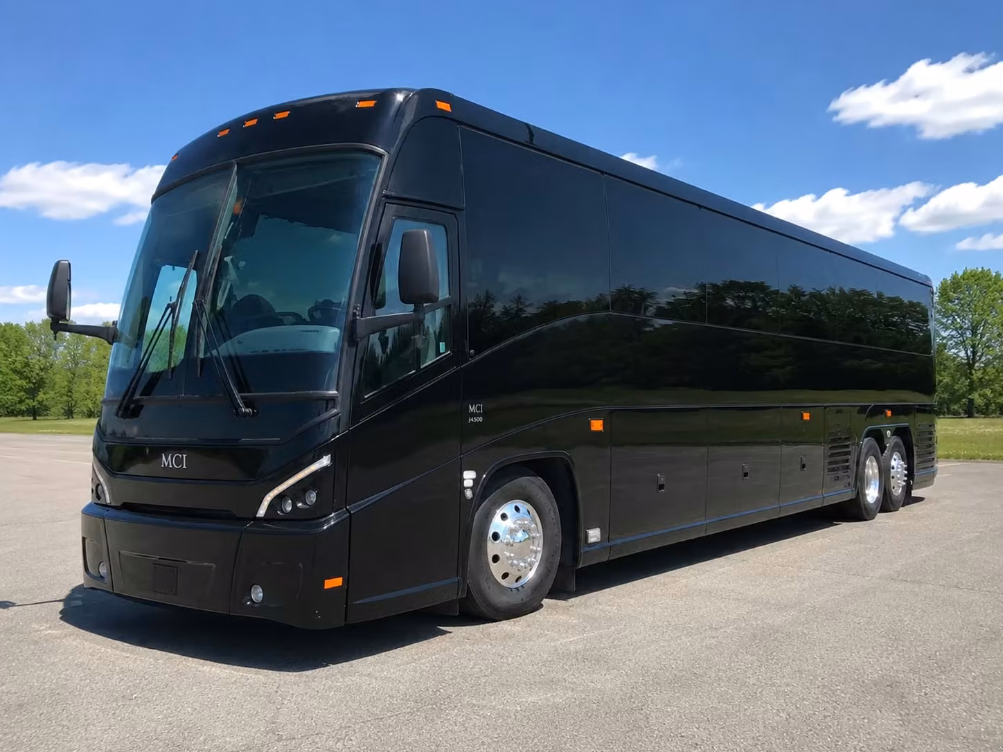 omaha sports fan bus rentals and game day transportation